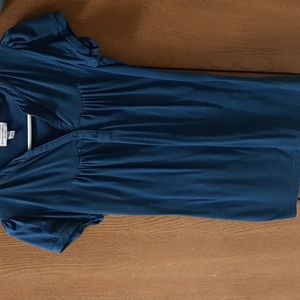 Liz Lange blue maternity top size large